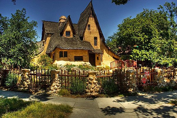 童話里的建筑—來自世界各地的十五座現實版童話風格小屋欣賞{my:seotitle}